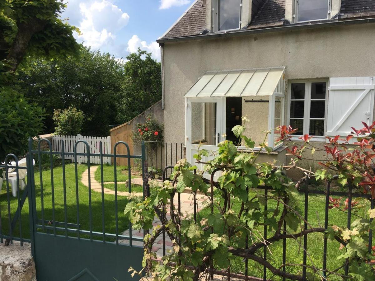 L' Huis-Au-Tilleul Quarré-les-Tombes Exteriér fotografie